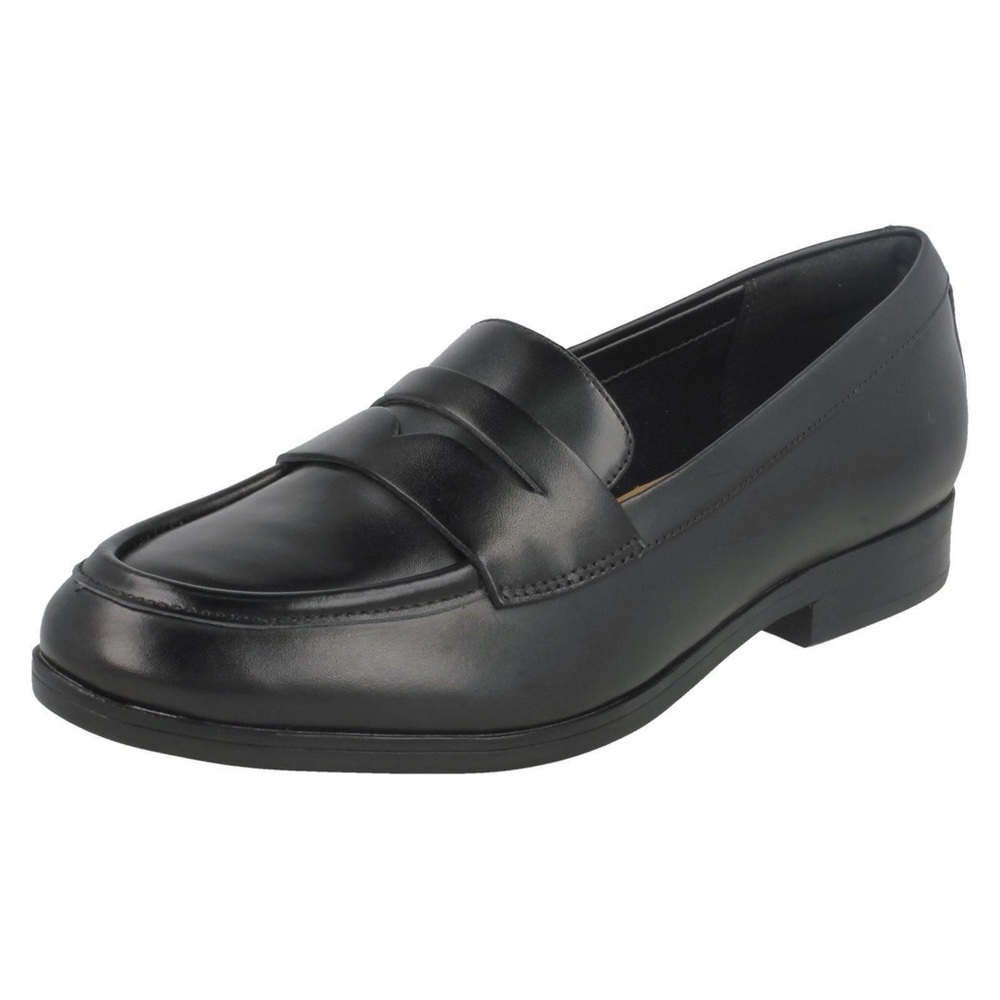 Clarks Tilmont Zoe Loafer Black Leather NWB